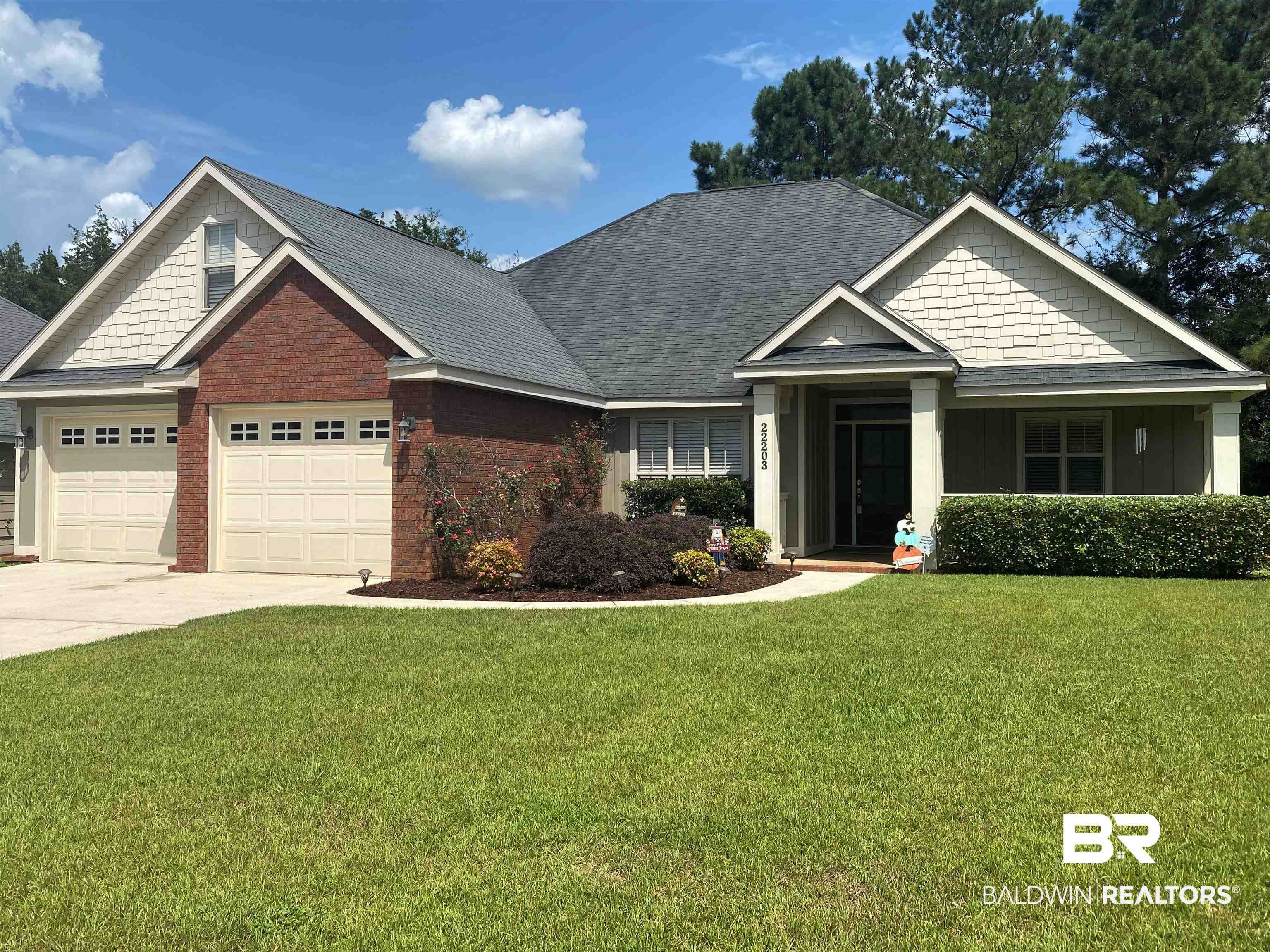 22203 Garland Loop Silverhill, AL 36576 - Photo 2 of 29