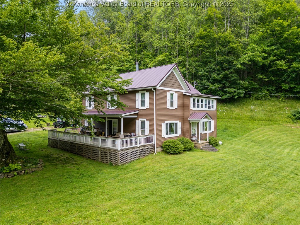 1070 Maple Run Road Looneyville, WV 25259 - Photo 1 of 32 Gallery Image 1