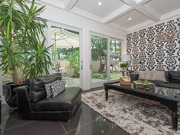 117 Temple Road Waltham, MA 02452 - Photo 6 of 21 Gallery Image 6