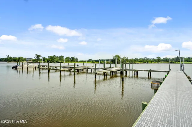 $37,500 | 166 Marsh Run, Oriental, NC 28571