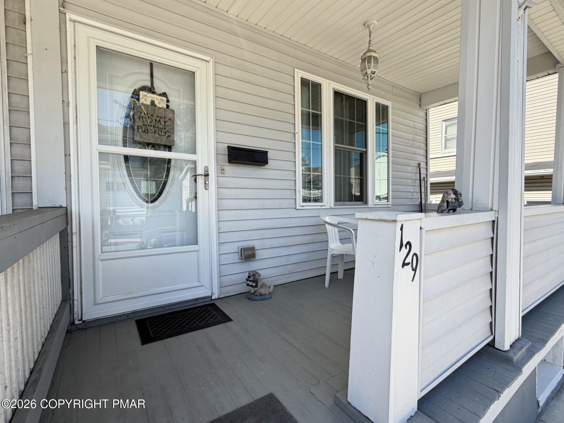 129 East Ridge Street Coaldale, PA 18218 - Photo 5 of 35 72916b4e-186c-4c14-8900-55808351c30b
