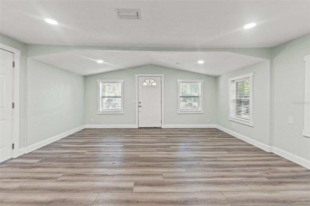 5724 Casson Avenue New Port Richey, FL 34652 - Photo 15 of 43