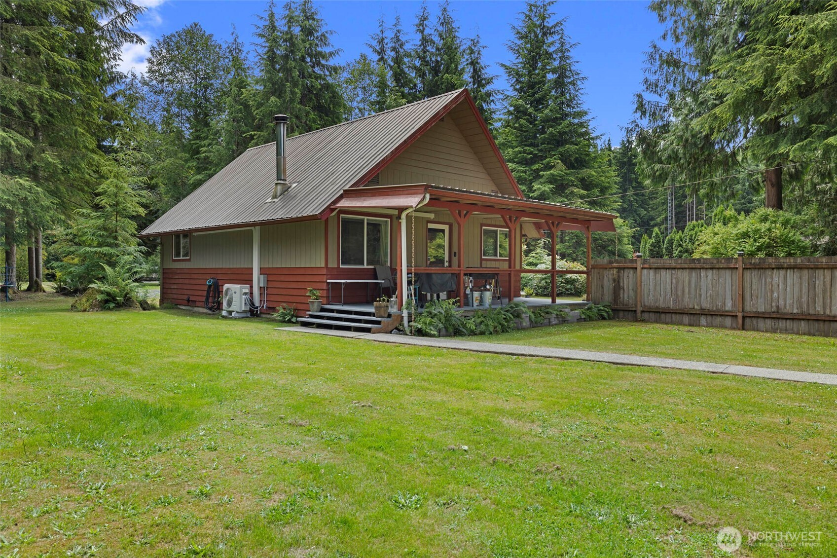 22205 South Forest Loop Road Granite Falls, WA 98252 - Photo 15 of 24