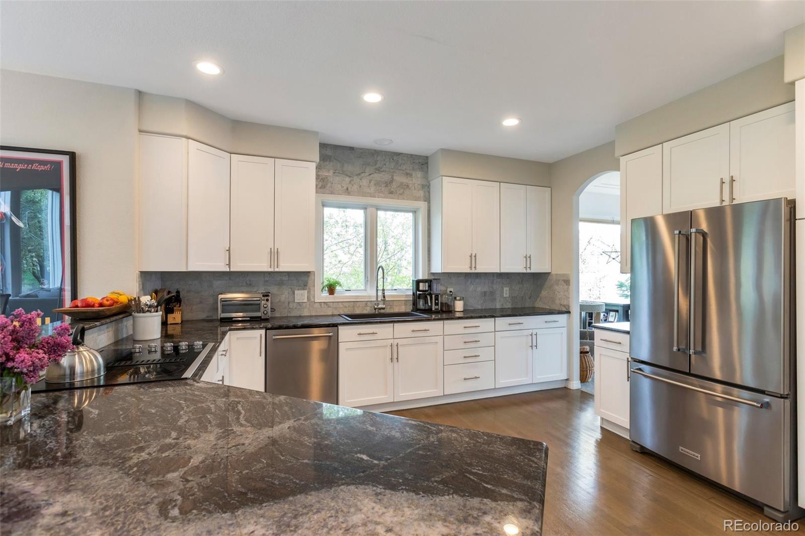 10773 Cougar Ridge Lone Tree, CO 80124 - Photo 9 of 26 Gallery Image 9