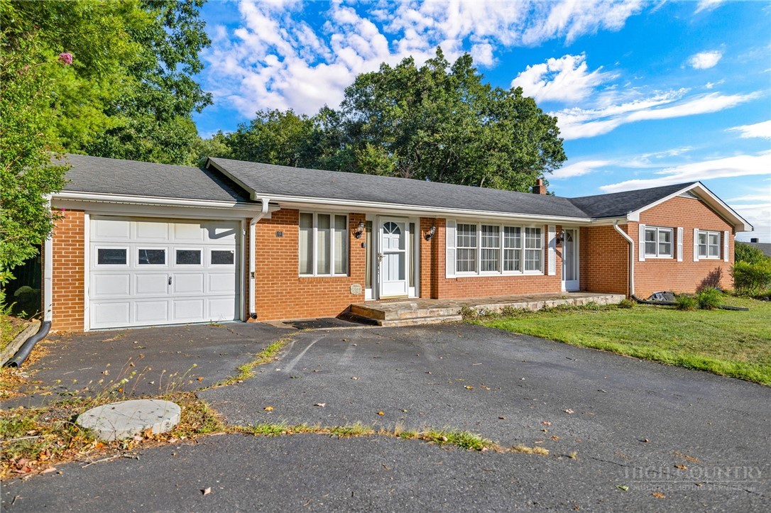 191 Greensboro Road Crumpler, NC 28617 - Photo 2 of 43 Gallery Image 2