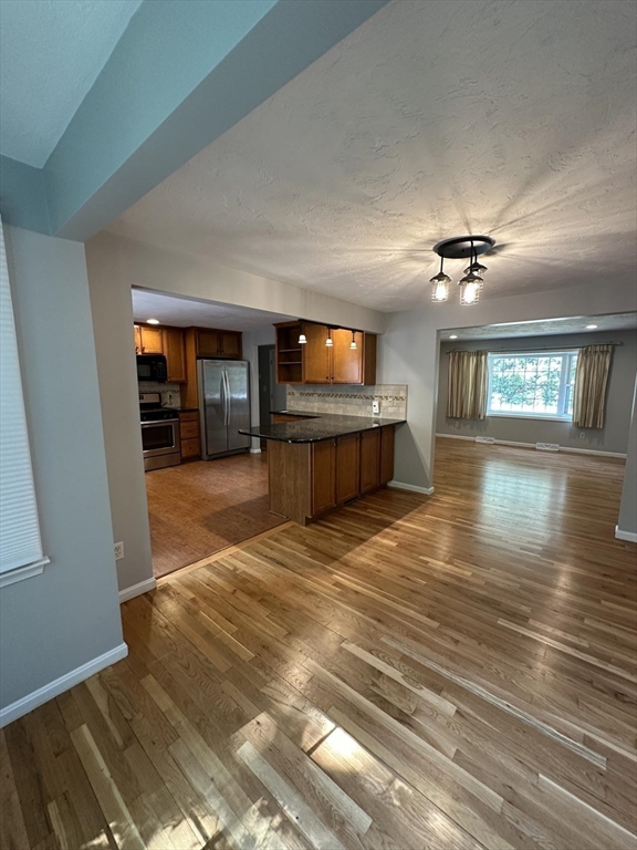 6 Fox Hill Road Ashland, MA 01721 - Photo 8 of 25