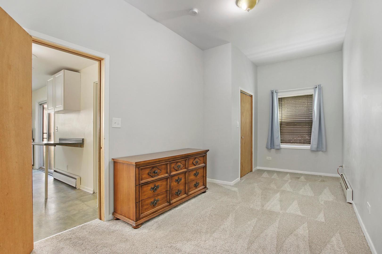 35835 North Benjamin Avenue Ingleside, IL 60041 - Photo 10 of 17 a view of an empty room and window