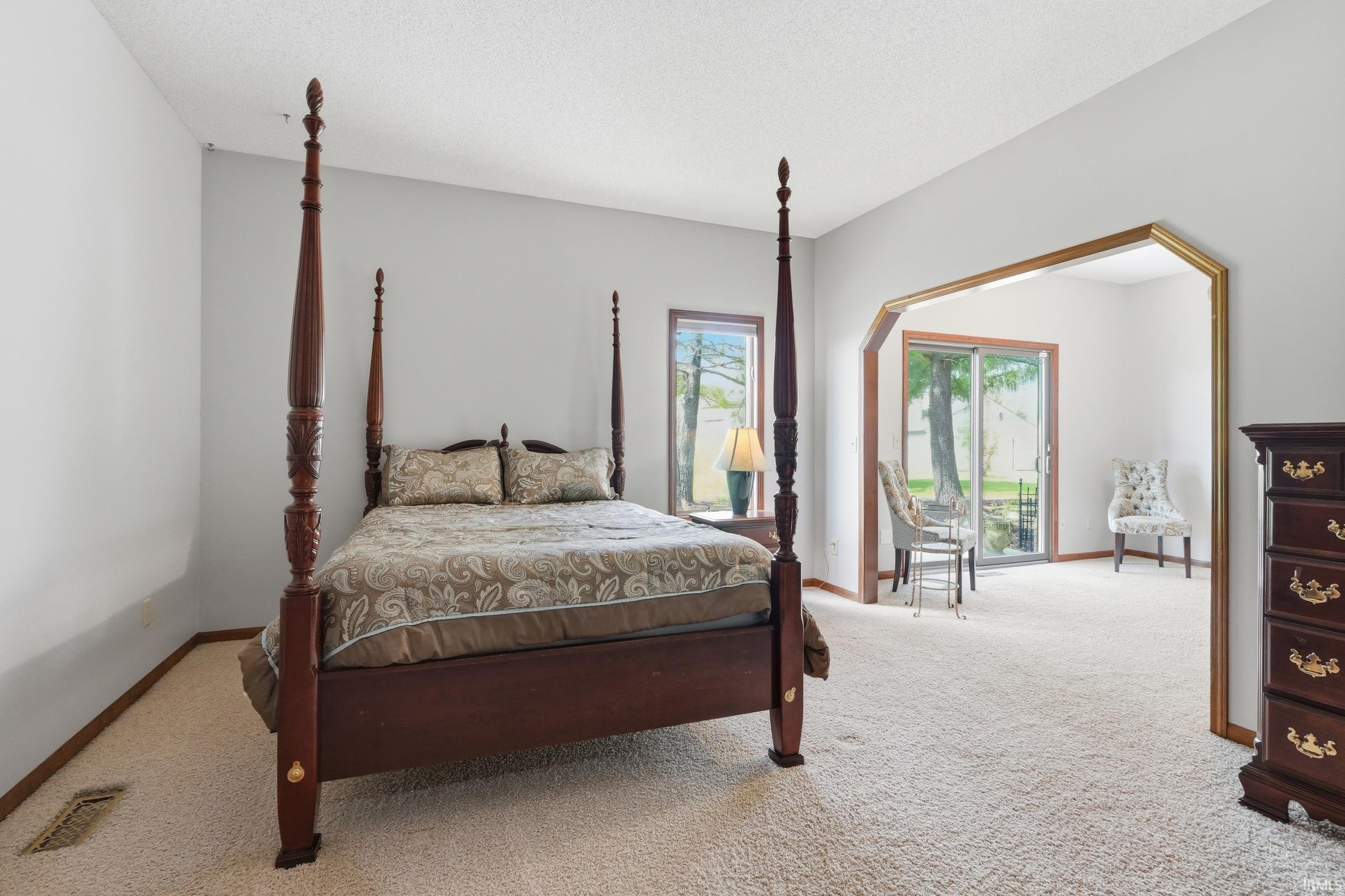 10702 Bass Road Fort Wayne, IN 46818 - Photo 24 of 36