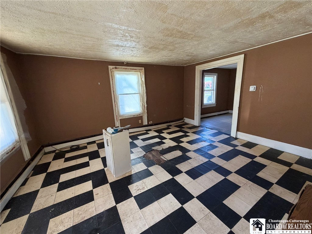 305 Tompkins Street Olean, NY 14760 - Photo 11 of 37