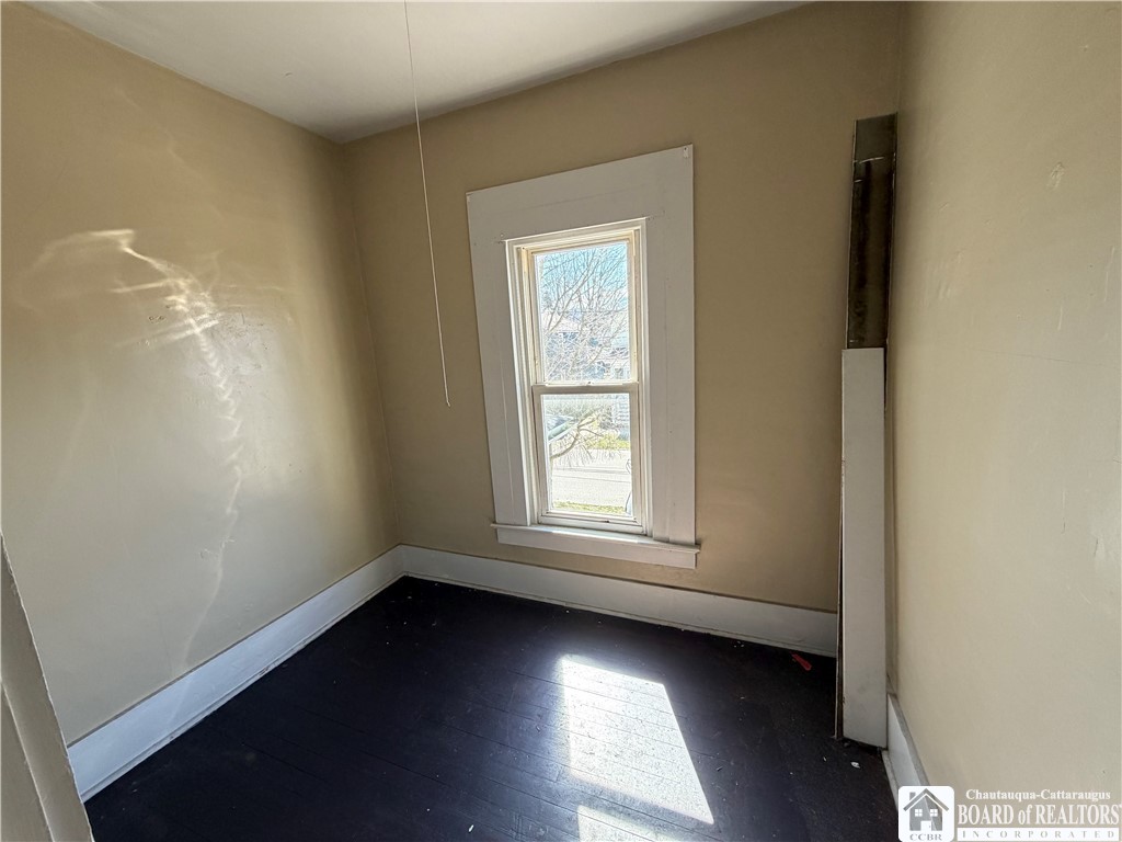 305 Tompkins Street Olean, NY 14760 - Photo 8 of 37