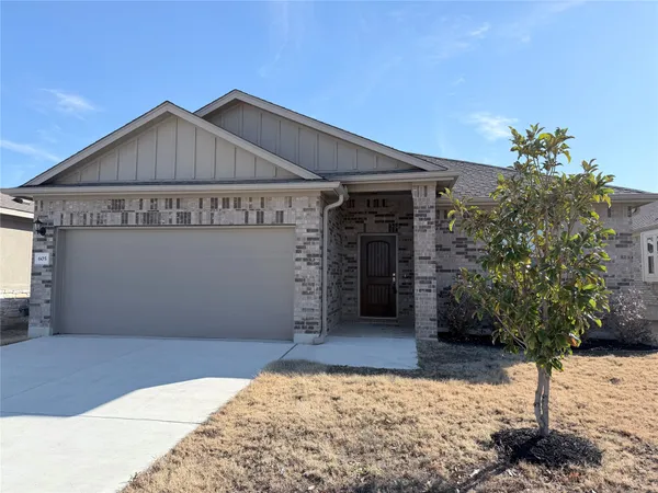 $2,225 | 605 Elm Grn Street, Hutto, TX 78634
