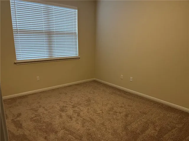 $2,275 | 605 Elm Grn Street, Hutto, TX 78634