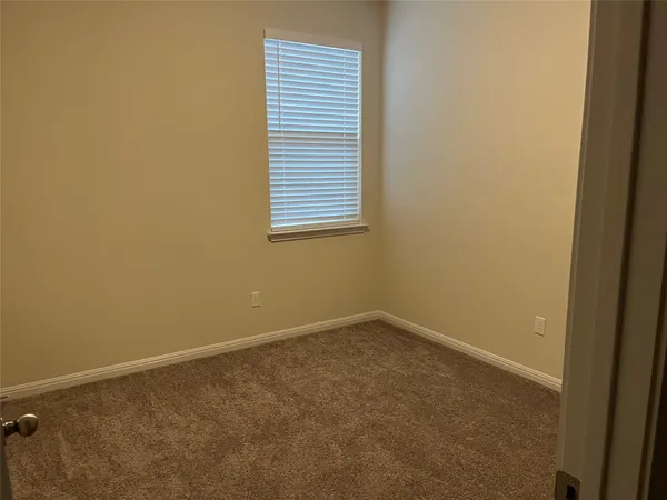 $2,225 | 605 Elm Grn Street, Hutto, TX 78634