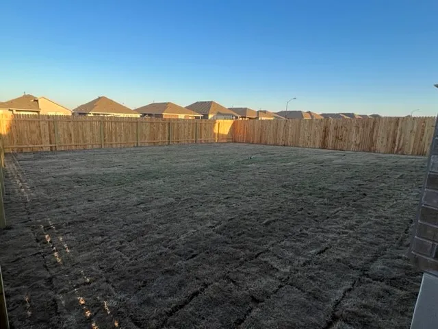 $2,275 | 605 Elm Grn Street, Hutto, TX 78634