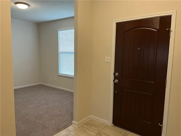 $2,225 | 605 Elm Grn Street, Hutto, TX 78634