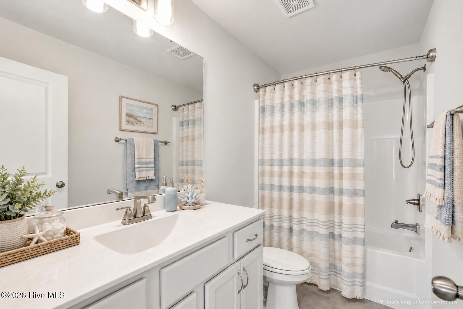 142 Rice Marsh Way Wilmington, NC 28412 - Photo 41 of 64 Convenient second floor full bathroom. *Virtually staged to show options