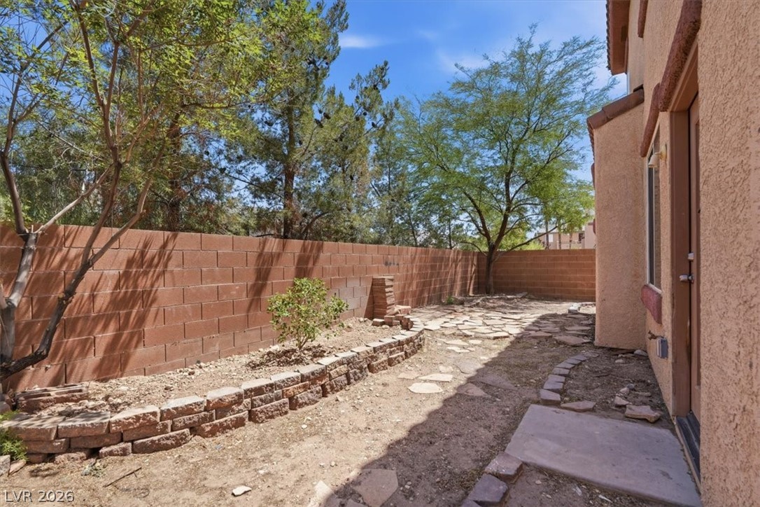 10630 Lessona Street Las Vegas, NV 89141 - Photo 11 of 33