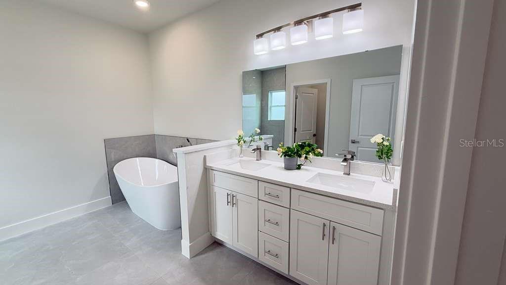 2402 Southwest 156th Loop Ocala, FL 34473 - Photo 15 of 32 Gallery Image 15