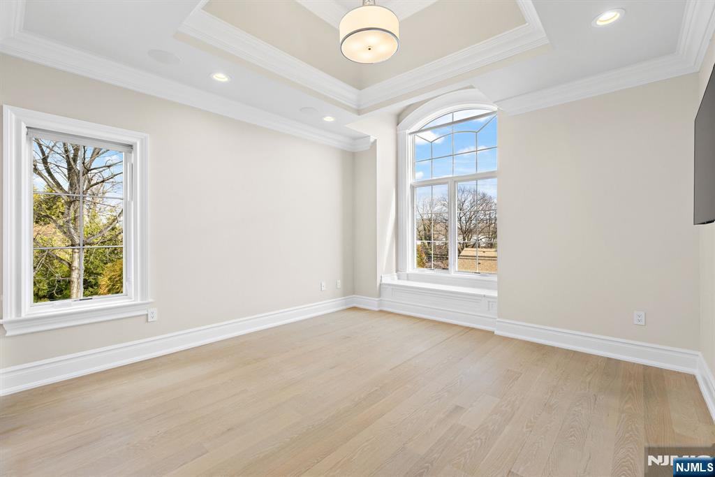 111 Demarest Avenue Englewood Cliffs, NJ 07632 - Photo 17 of 26