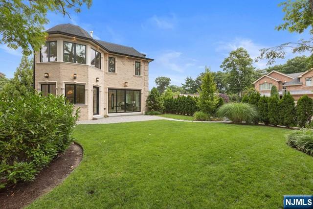 111 Demarest Avenue Englewood Cliffs, NJ 07632 - Photo 26 of 26