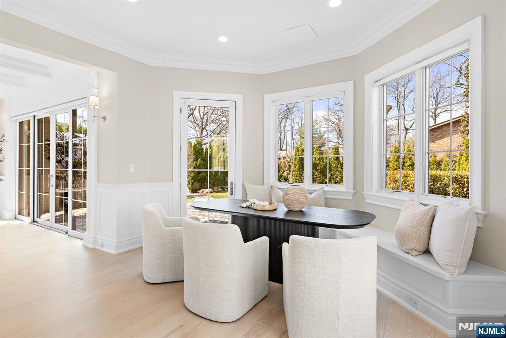 111 Demarest Avenue Englewood Cliffs, NJ 07632 - Photo 6 of 26