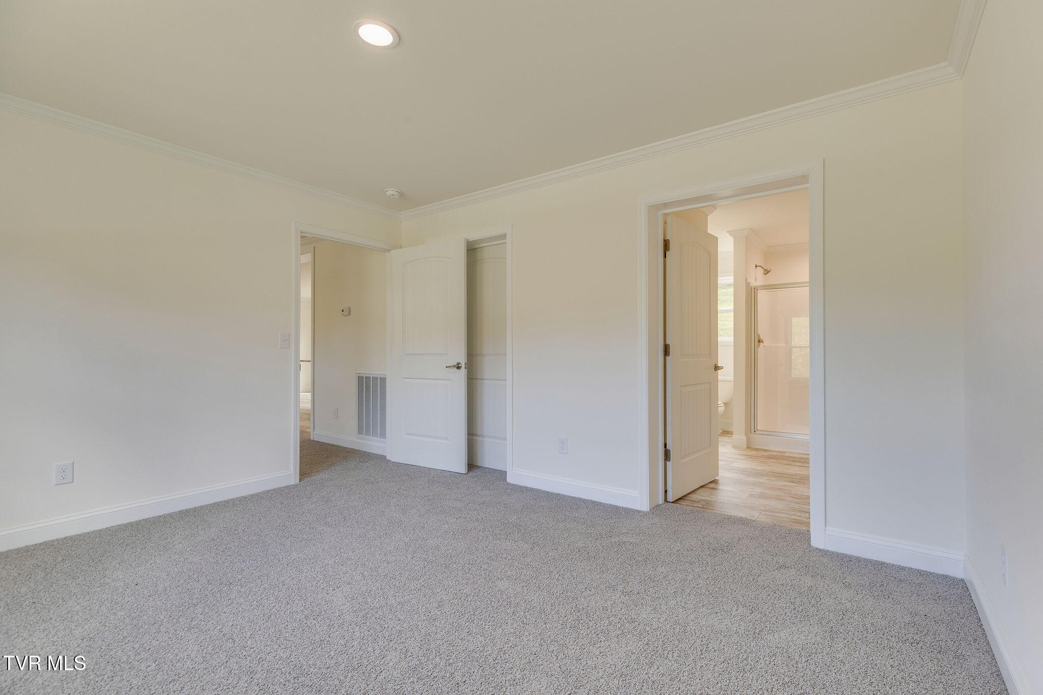 345 Dean Hollow Road Nickelsville, VA 24271 - Photo 14 of 31 014