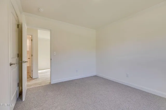 $299,000 | 345 Dean Hollow Road, Nickelsville, VA 24271