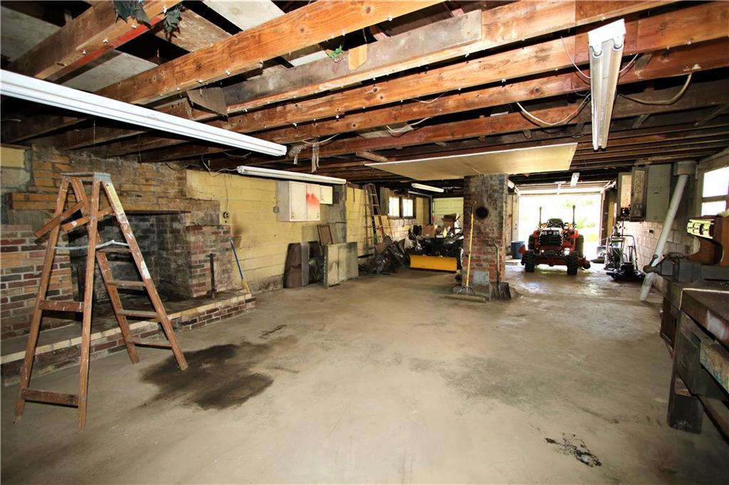 453 Simpson Howell Road Elizabeth, PA 15037 - Photo 10 of 25 HUGE 4 Car Detached Garage has Space for a Workshop, Storage, or Projects...