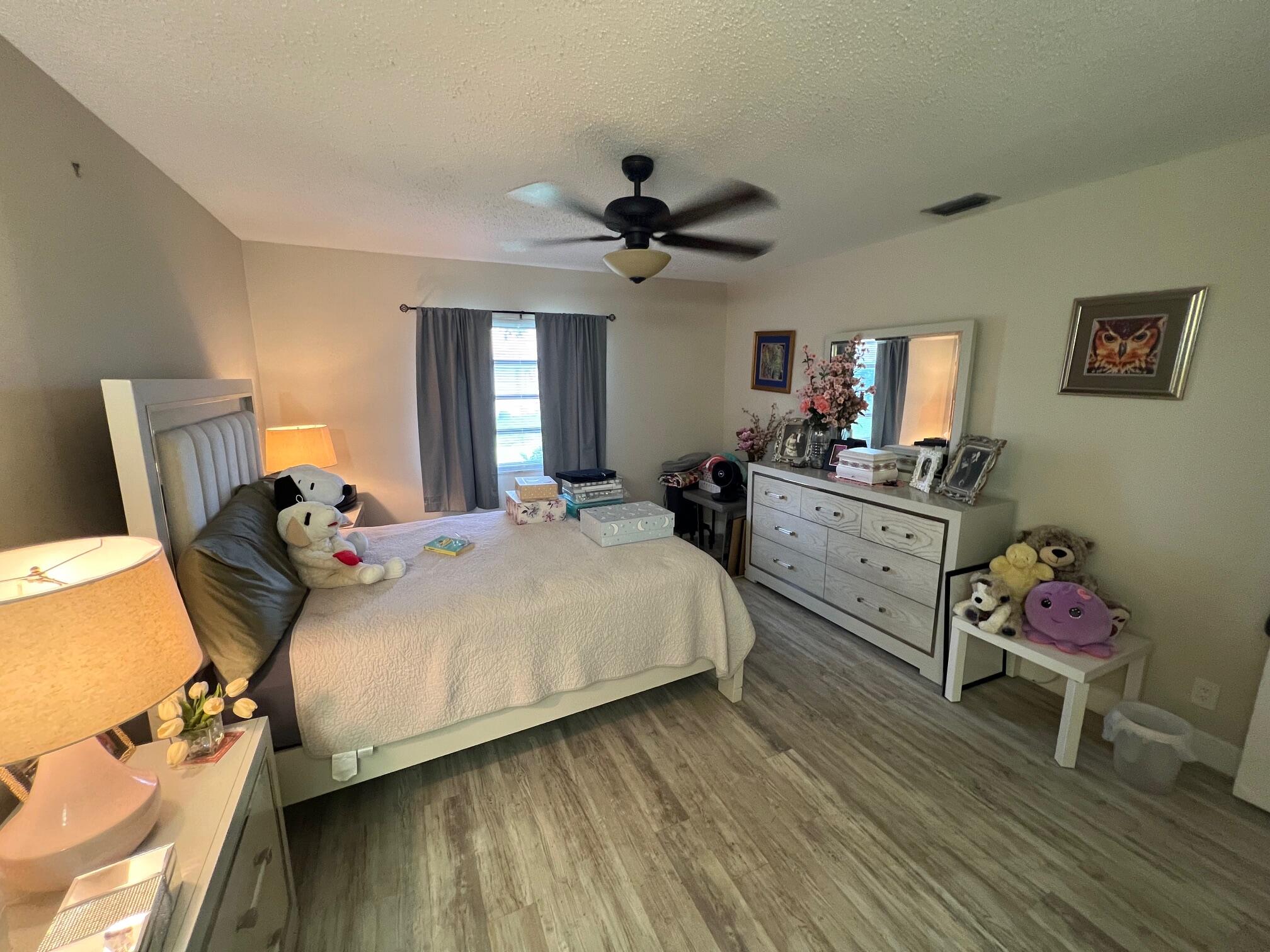 8584 Bella Vista Drive Boca Raton, FL 33433 - Photo 9 of 14 IMG_4946