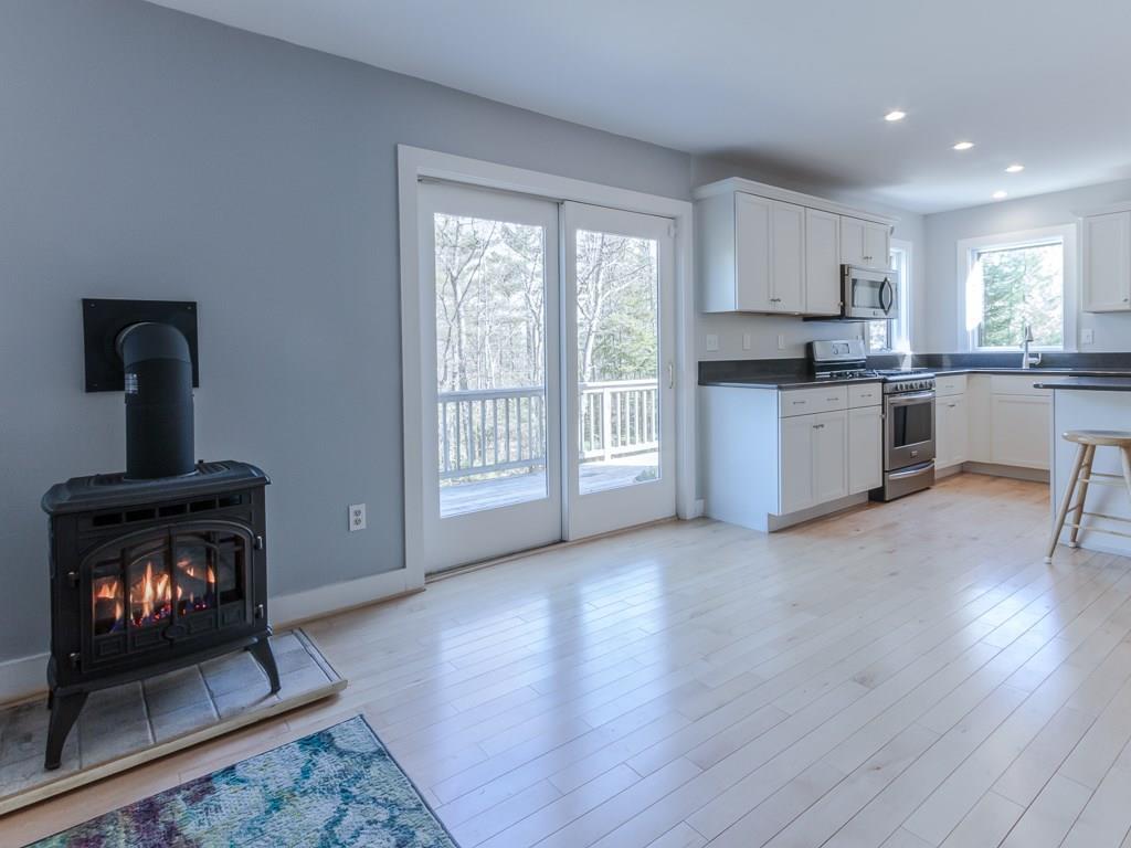 31 Victoria Road Camden, ME 04843 - Photo 9 of 25 Photo