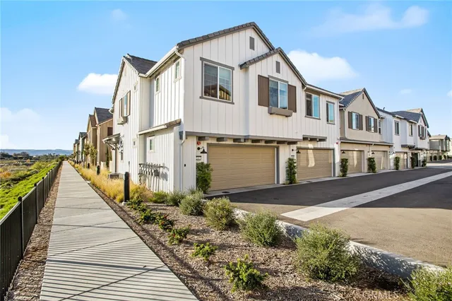 $625,000 | 32467 Tannat Drive, Temecula, CA 92591