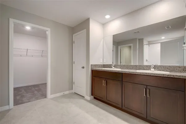 $2,599 | 7122 Samuel Ivy Drive, Tampa, FL 33619