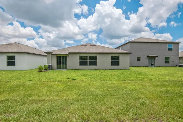 $2,599 | 7122 Samuel Ivy Drive, Tampa, FL 33619
