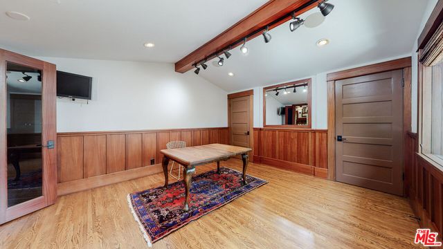 a view of walk in closet