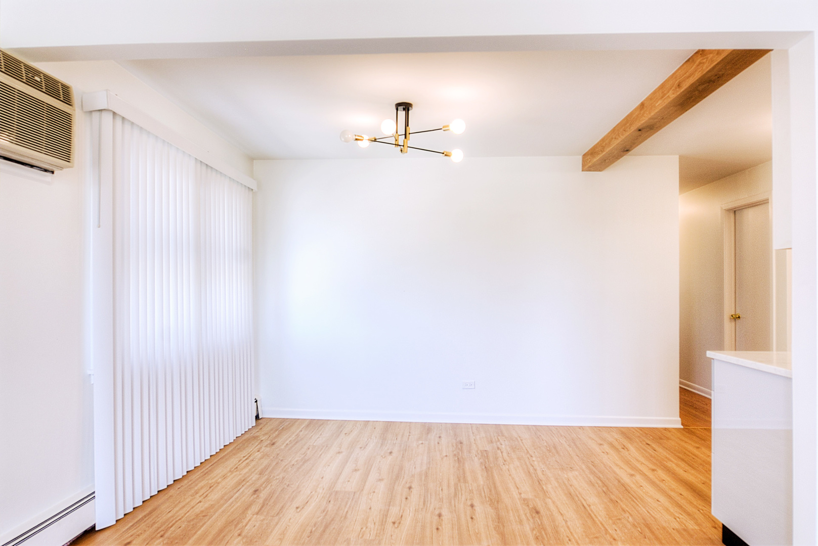 8125 South Roberts Road, Unit 3N Bridgeview, IL 60455 - Photo 7 of 20 Gallery Image 7