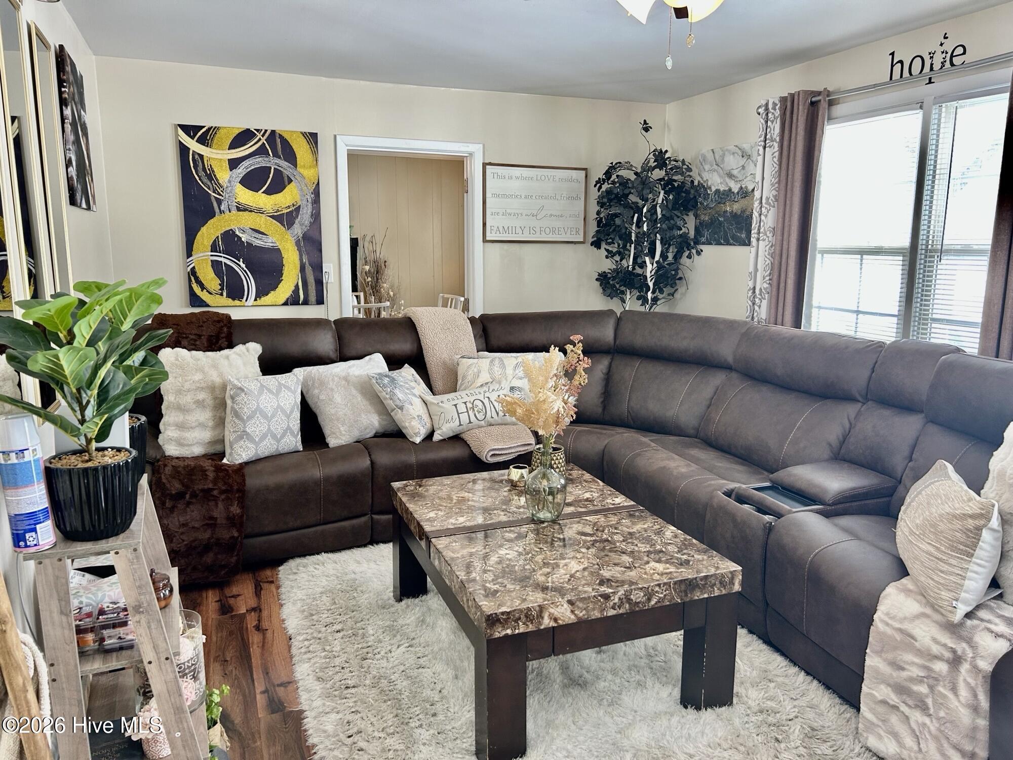 1005 Charlie Watts Road Maxton, NC 28364 - Photo 5 of 13 Living Room