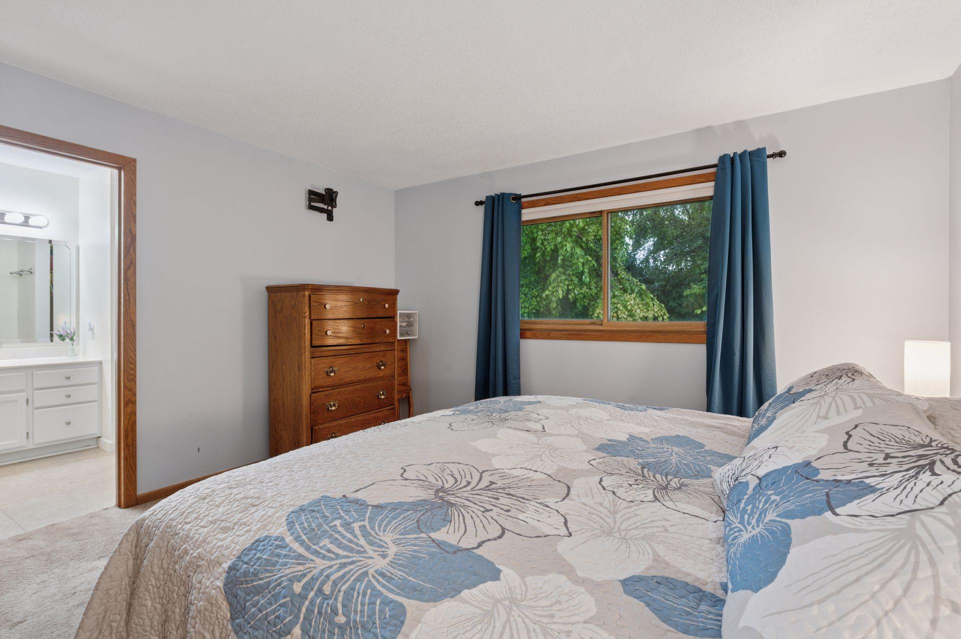 1603 Raindrop Drive Eagan, MN 55121 - Photo 16 of 47