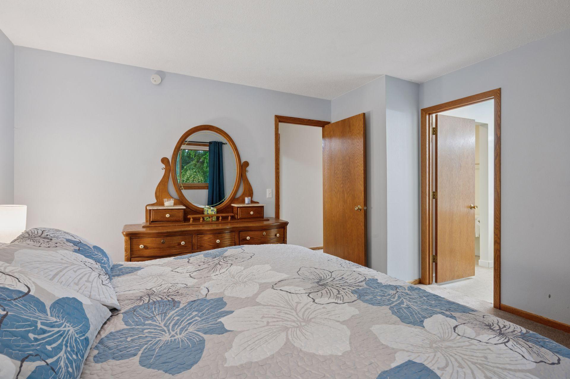 1603 Raindrop Drive Eagan, MN 55121 - Photo 17 of 47