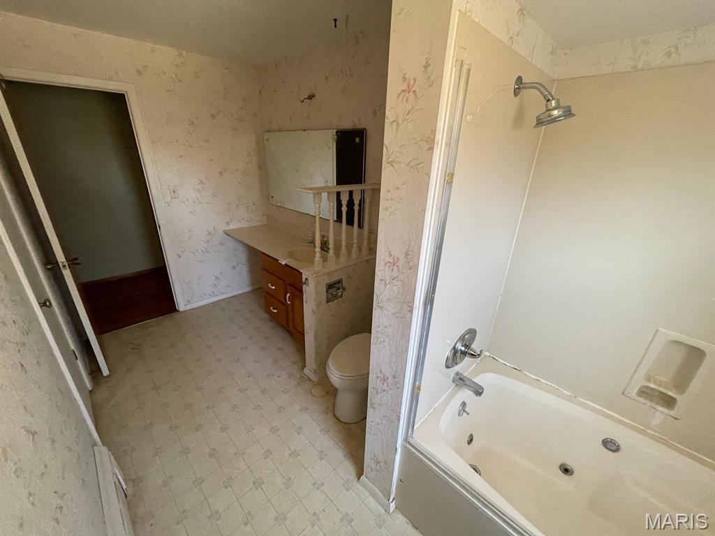 4800 Highway 159 Edwardsville, IL 62025 - Photo 12 of 21