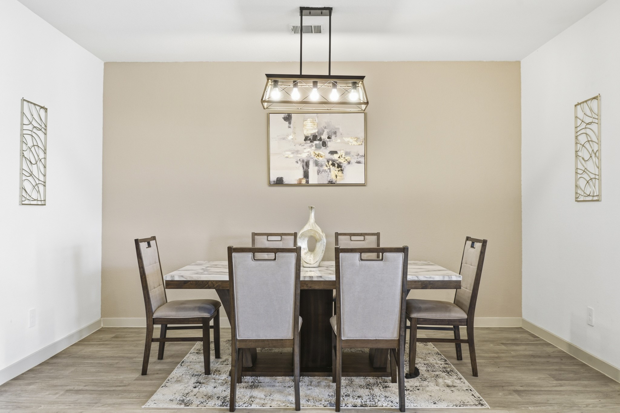8210 Buck Lane Rosharon, TX 77583 - Photo 6 of 30 Dedicated dining area ideal for gatherings and everyday meals.