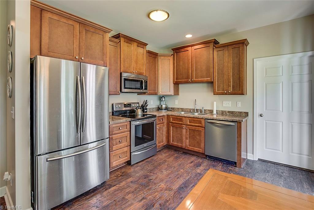 4268 Brown Oaks Road Randleman, NC 27317 - Photo 12 of 30 Gallery Image 12