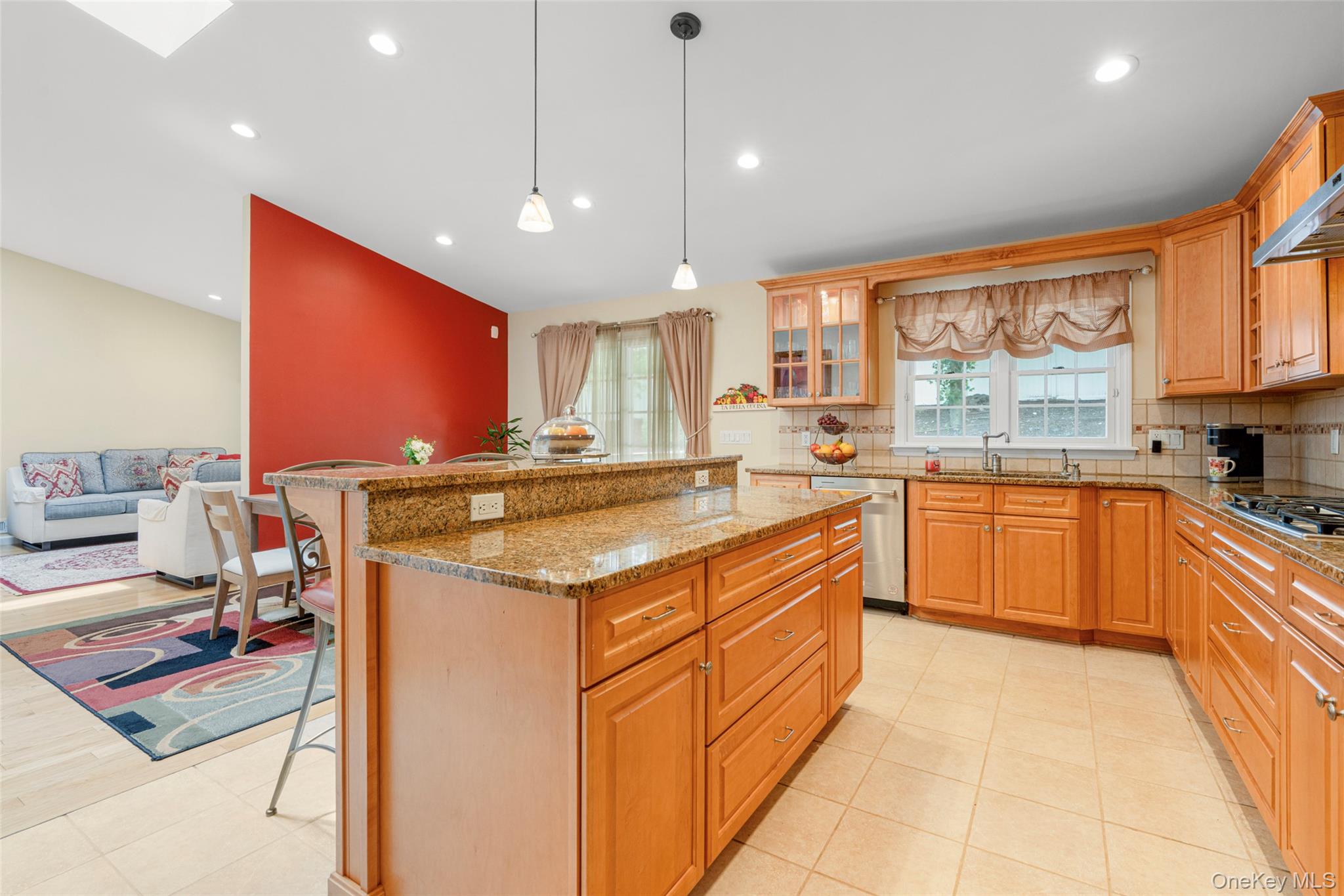 5 Oakridge Road White Plains, NY 10607 - Photo 7 of 30