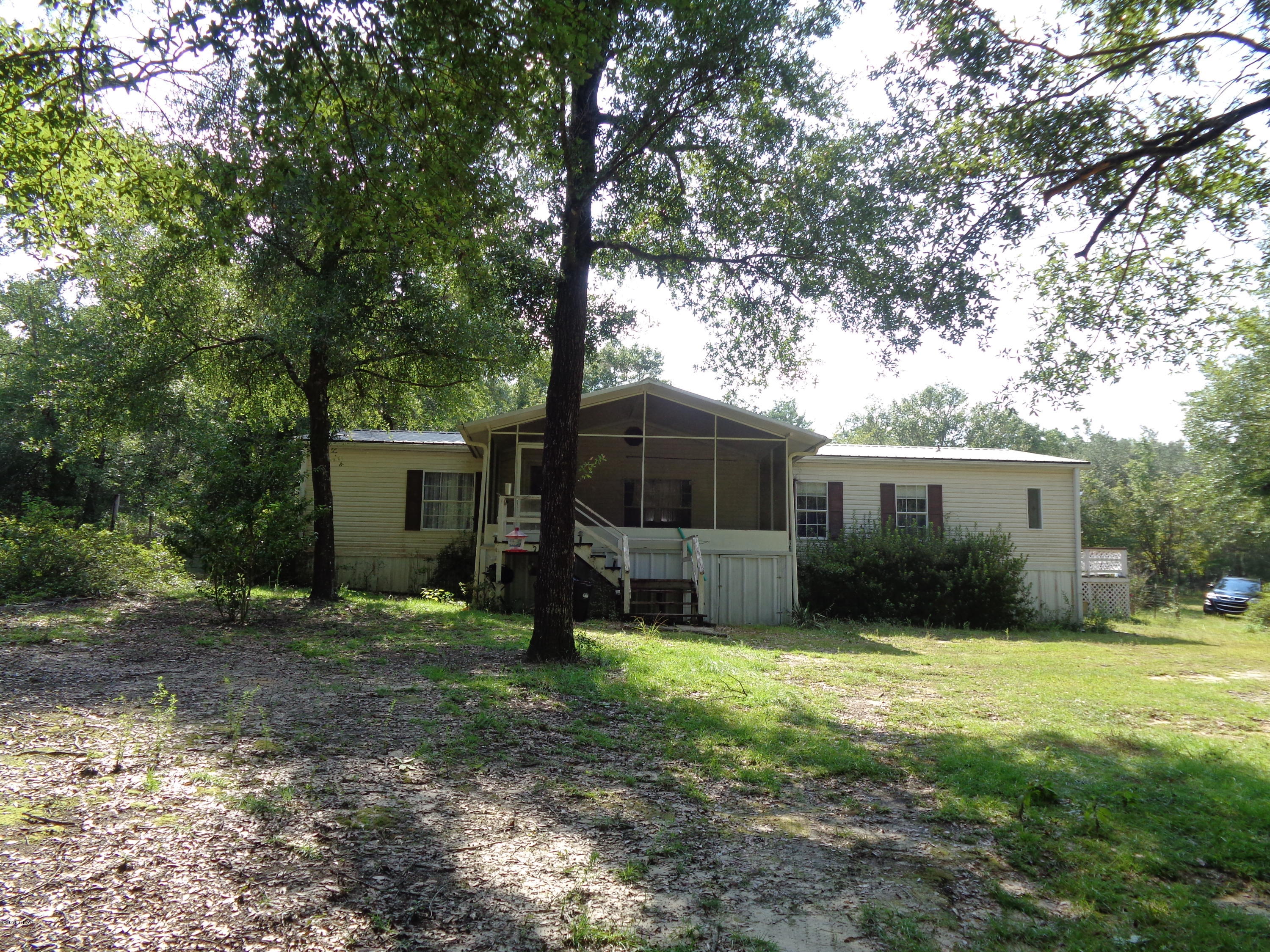 3280 Lucas Lake Road Chipley, FL 32428 - Photo 1 of 22 Gallery Image 1