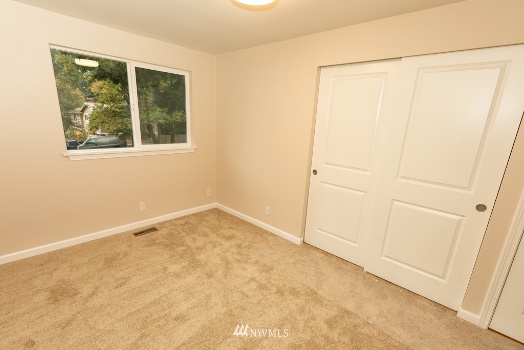 17301 Brook Boulevard Bothell, WA 98012 - Photo 14 of 25