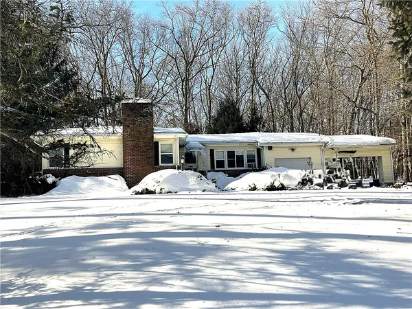 $380,000 | 106 Bishop Hill Road, Johnston, RI 02919