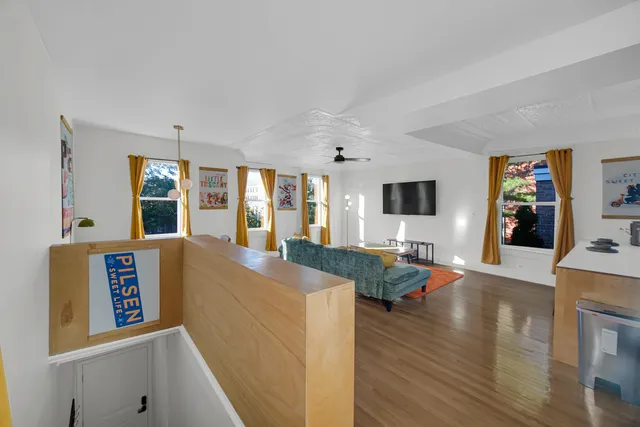 $2,500 | 1510 West Cullerton Street, Unit 2, Chicago, IL 60608