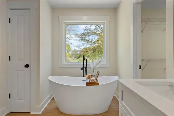 $850,000 | 401 Coleman Drive, Statham, GA 30666