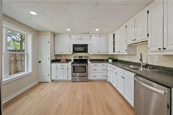 $850,000 | 401 Coleman Drive, Statham, GA 30666