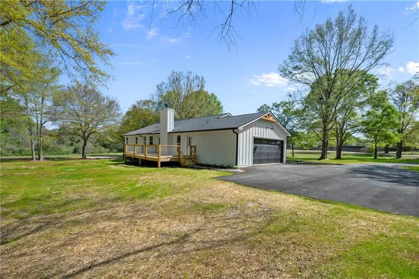 $850,000 | 401 Coleman Drive, Statham, GA 30666