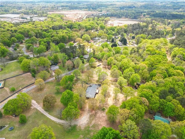 $850,000 | 401 Coleman Drive, Statham, GA 30666